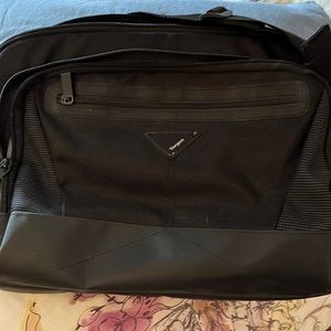 Laptop travel case